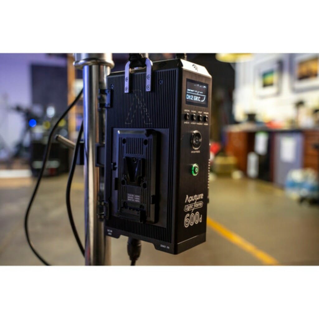 Aputure LS 600d Daylight LED Monolight (V-Mount) - Image 3