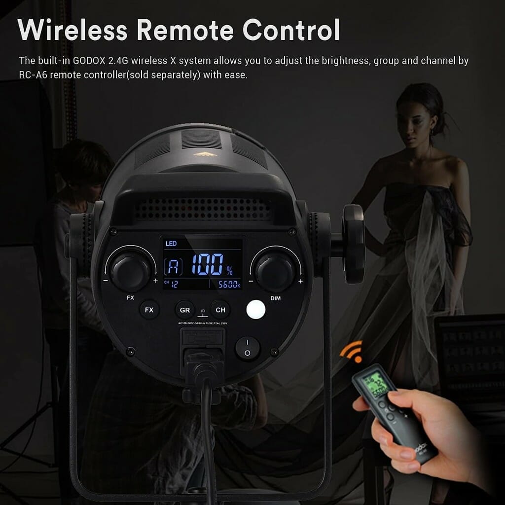 Godox 150W 5600±200K Bowens Mount CRI 96 TLCI 97 Daylight Balanced LED Continuous Video Light - Image 4