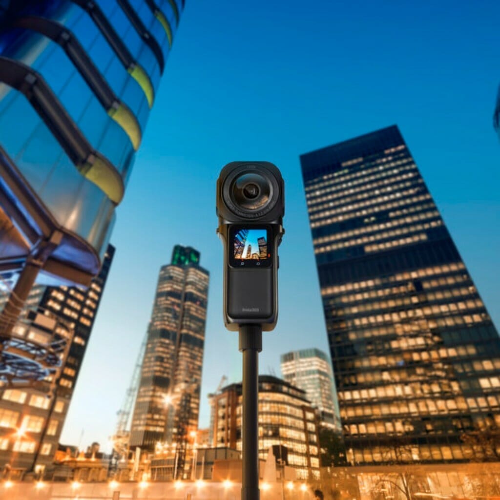 Insta360 ONE RS 1-Inch 360 Edition Camera - Image 6