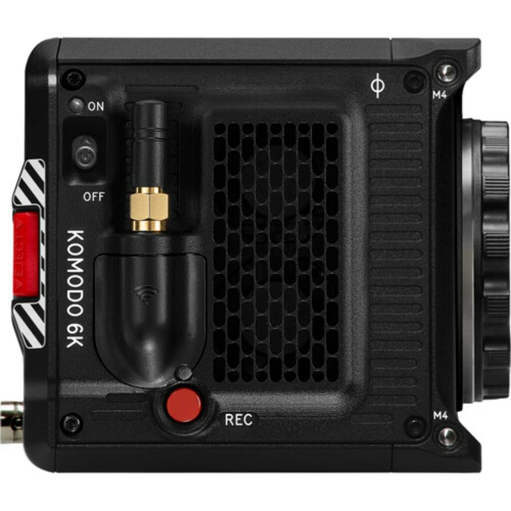 【超美品】RED KOMODO 6K シネマカメラ フル装備キット 超美品】RED KOMODO 6K シネマカメラ フル装備キット